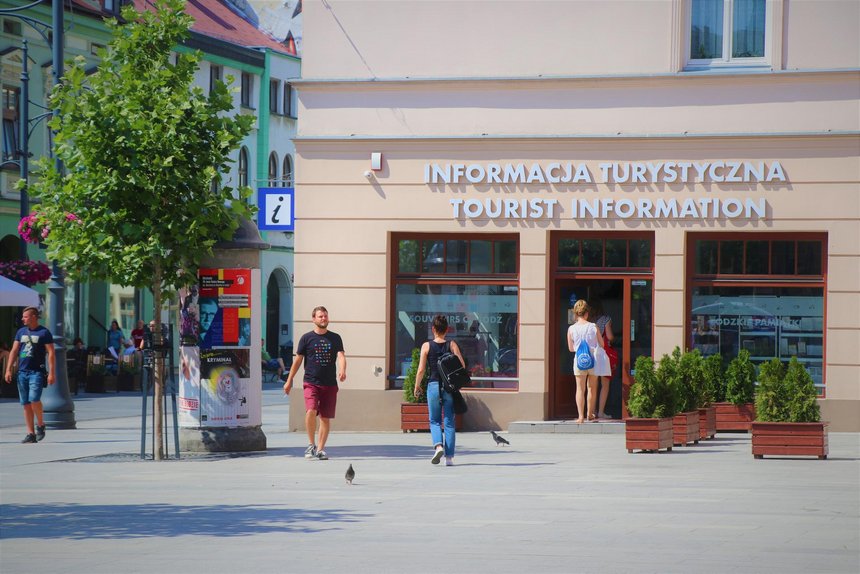 W związku z trwającą epidemią koronwirusa Łódzka Organizacja Turystyczna proponuje kilka ciekawych rozwiązań oraz narzędzi, które pomogą zaplanować bezpieczną wycieczkę po Łodzi. fot. ŁOT